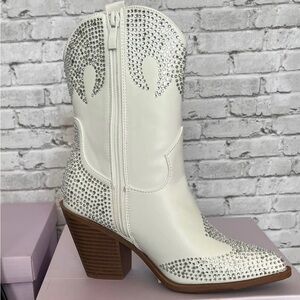 Top Moda white rhinestone cowgirl ankle booties